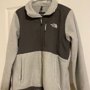 NORTH FACE WOMEN’S ’95 RETRO DENALI JACKET